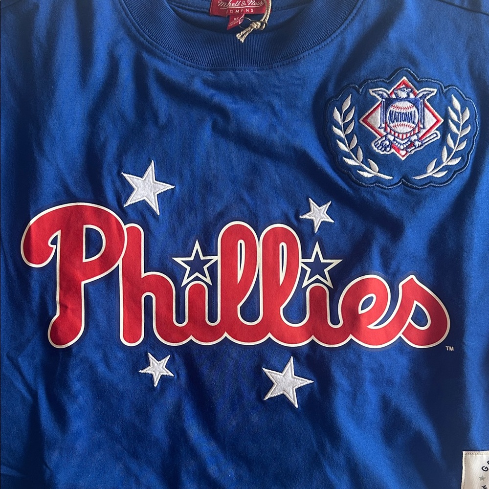 Philadelphia Phillies Mitchell & Ness Women’s Blue Pep Rally Boxy Crop Tee - NWT - Picture 6 of 9